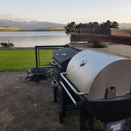 Drevenica Marka Beachfront Ferienhaus *