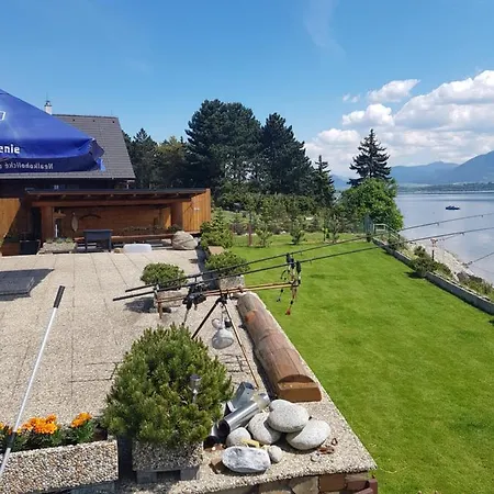 Drevenica Marka Beachfront Holiday home Liptovsky Trnovec