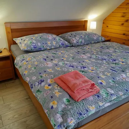 Ferienhaus Drevenica Marka Beachfront