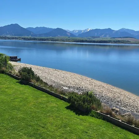 Drevenica Marka Beachfront Stunning View By The Liptovsky Trnovec