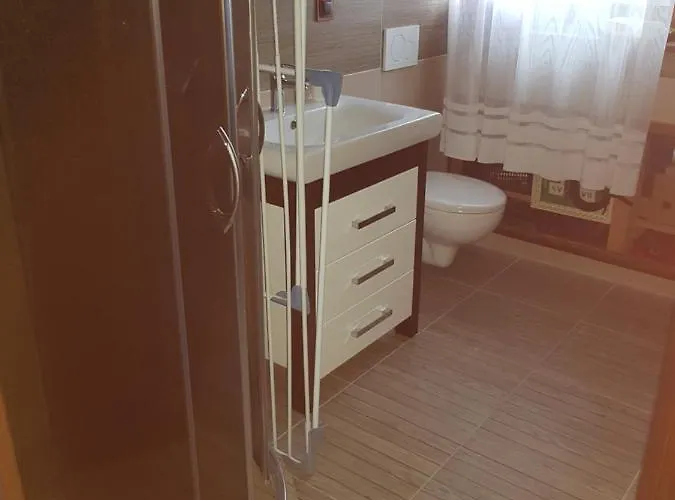 펜션 Drevenica Marka Beachfront